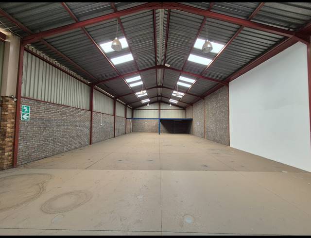 360M² FACTORY FOR SALE IN ANDERBOLT